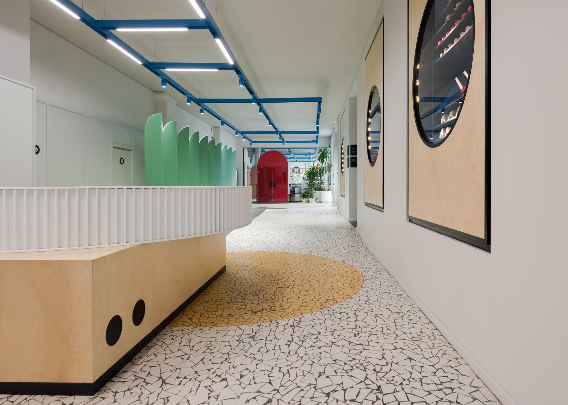 Detsky Mir headquarters - image 2