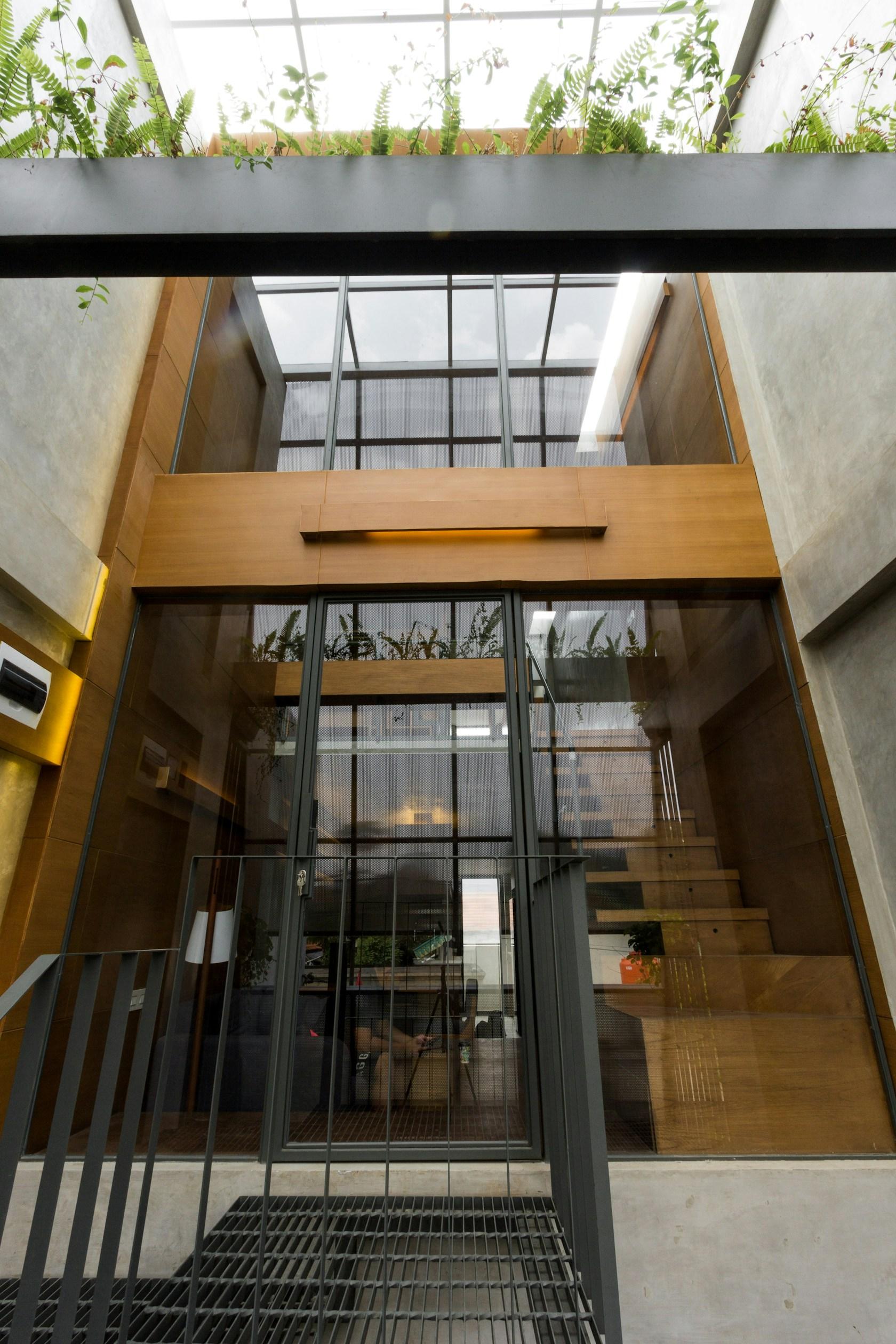 3500 Millimetre House - image 5