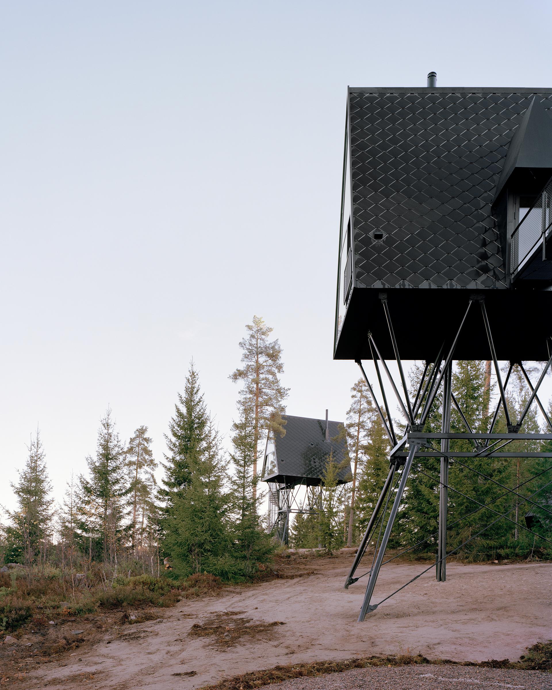 PAN-tretopphytter (PAN treetop-cabins) - image 3