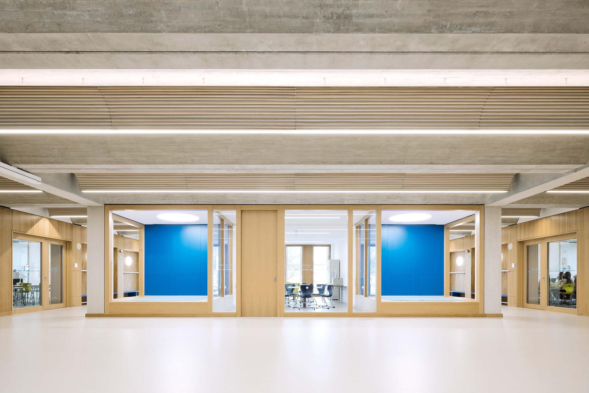 Four primary schools in modular design - image 6