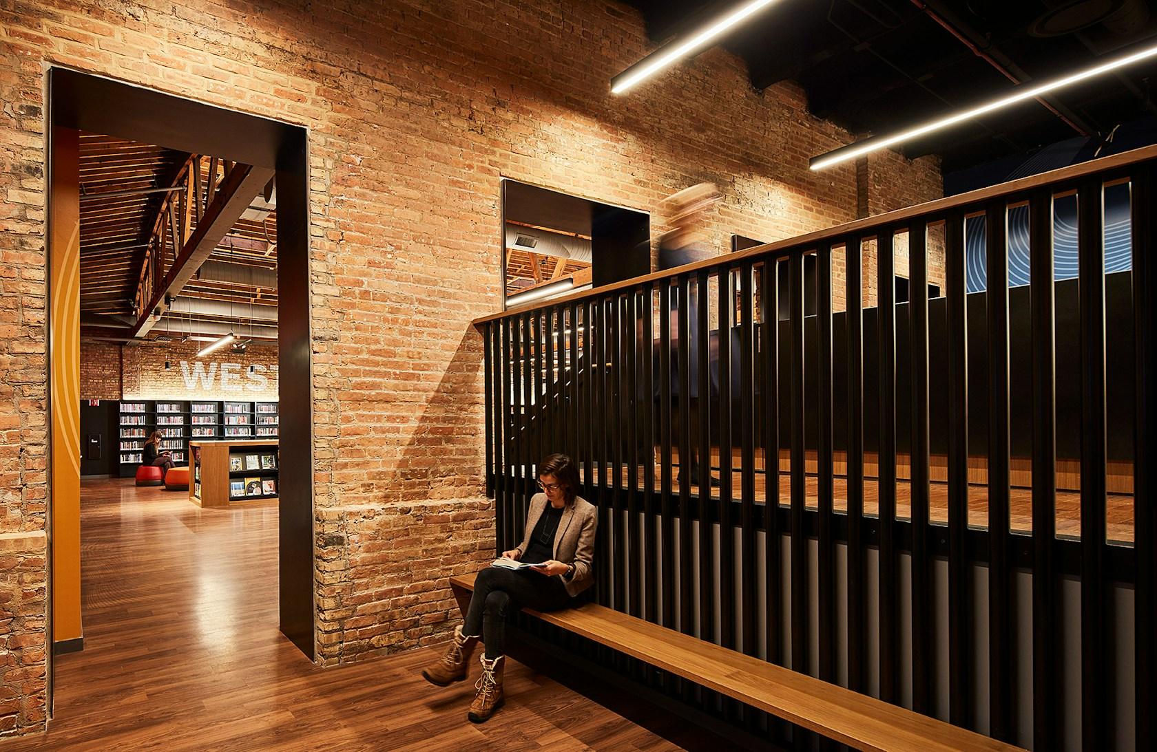 Chicago Public Library, West Loop Branch - image 3