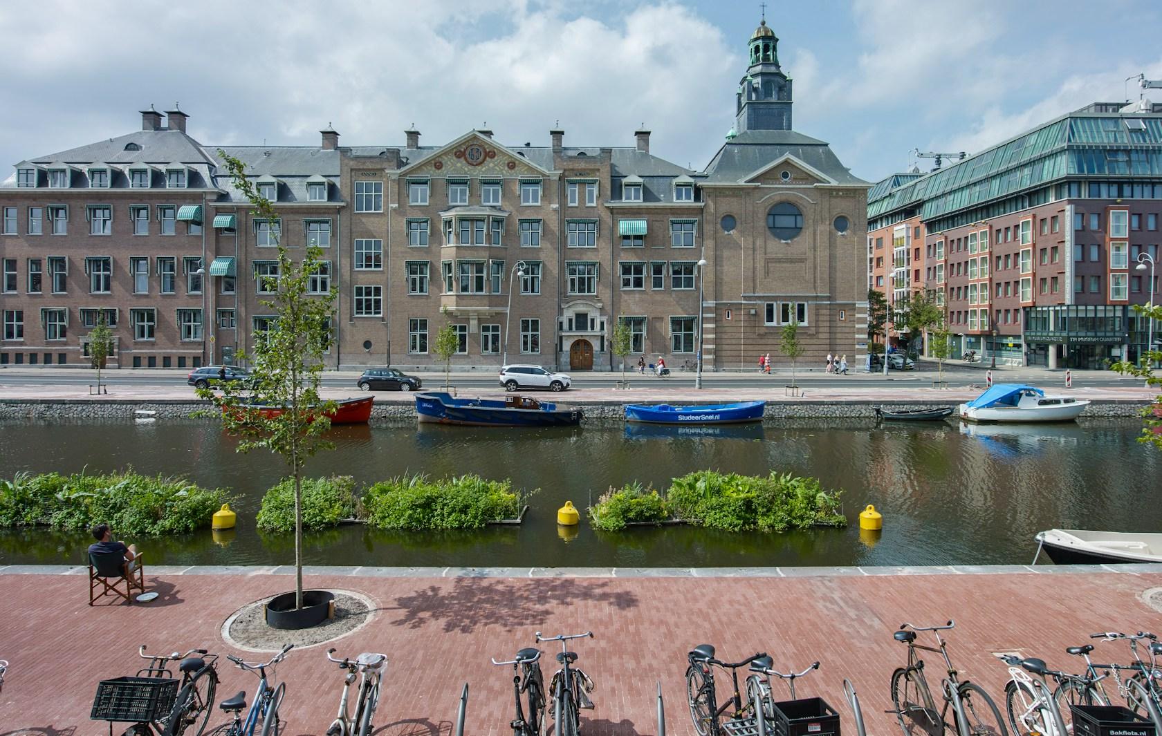 Albert Cuyp underwater parking garage, Amsterdam - image 8