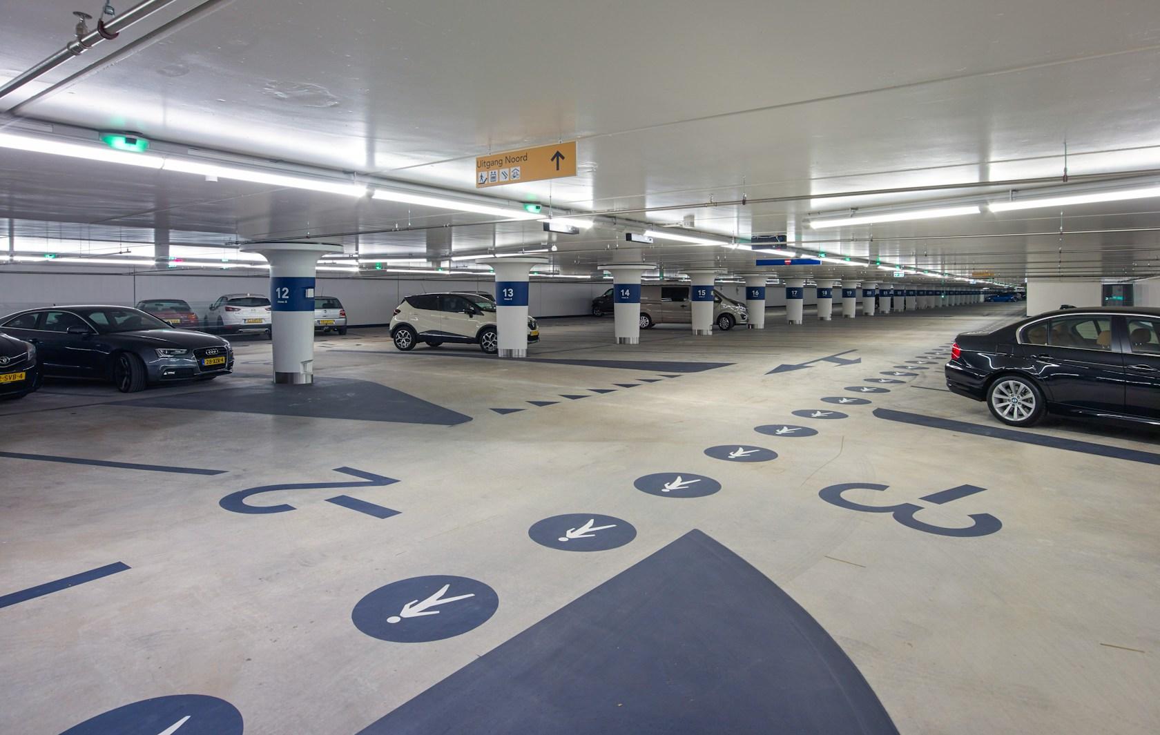 Albert Cuyp underwater parking garage, Amsterdam - image 9