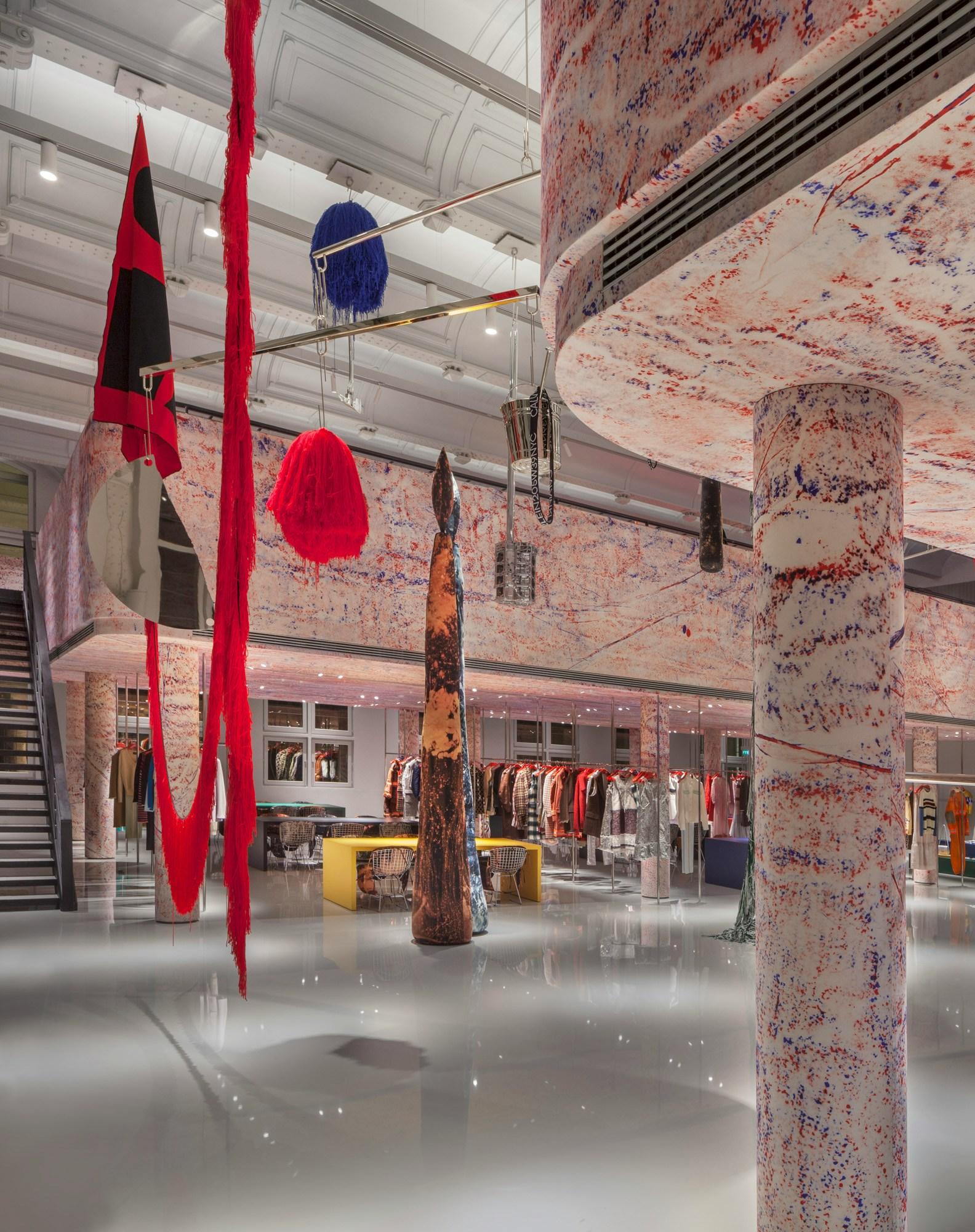 Calvin Klein Paris Headquarters - image 4