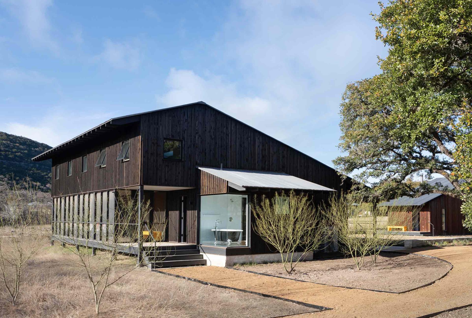 Camp Frio - image 6