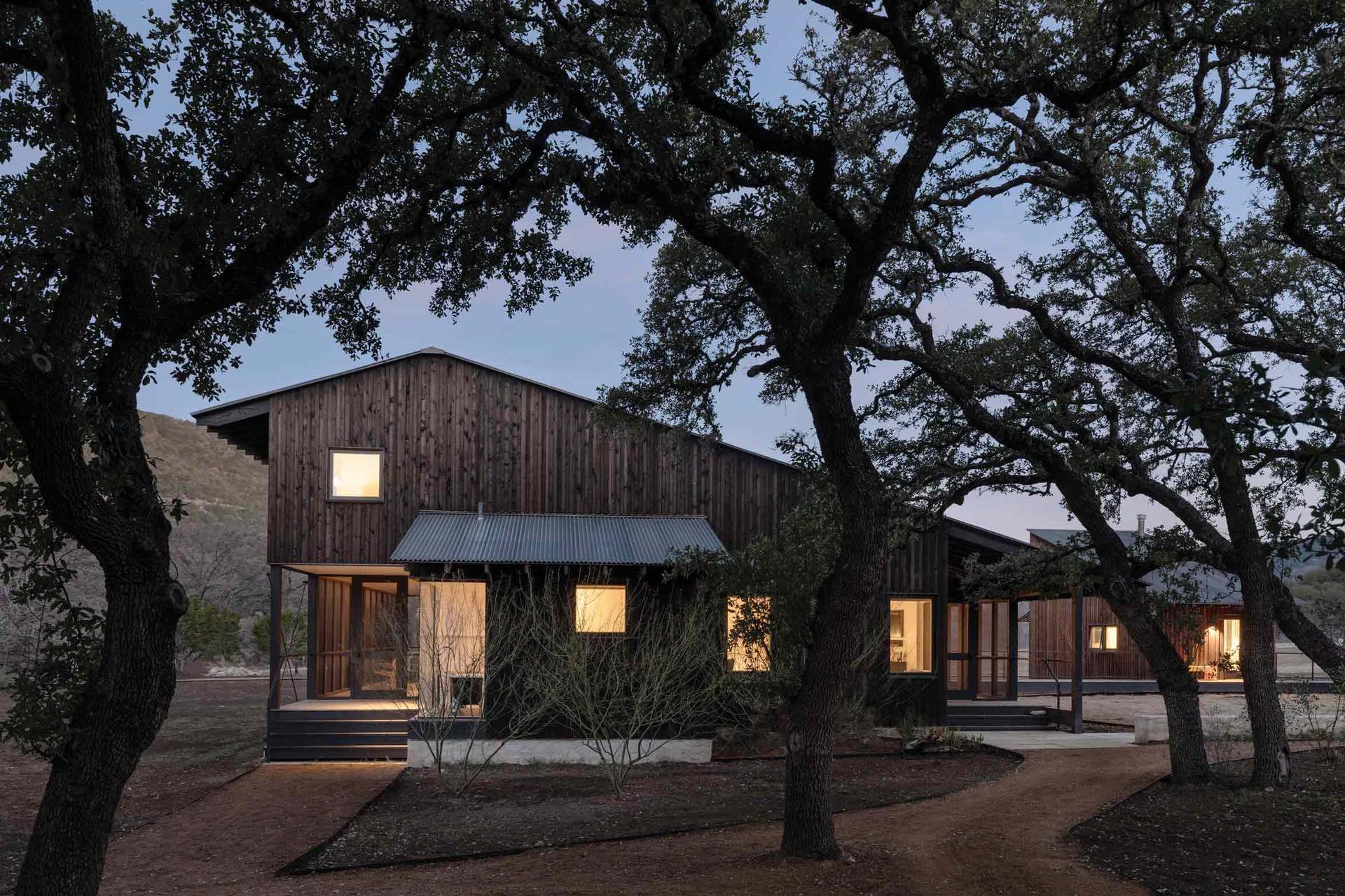 Camp Frio - image 2