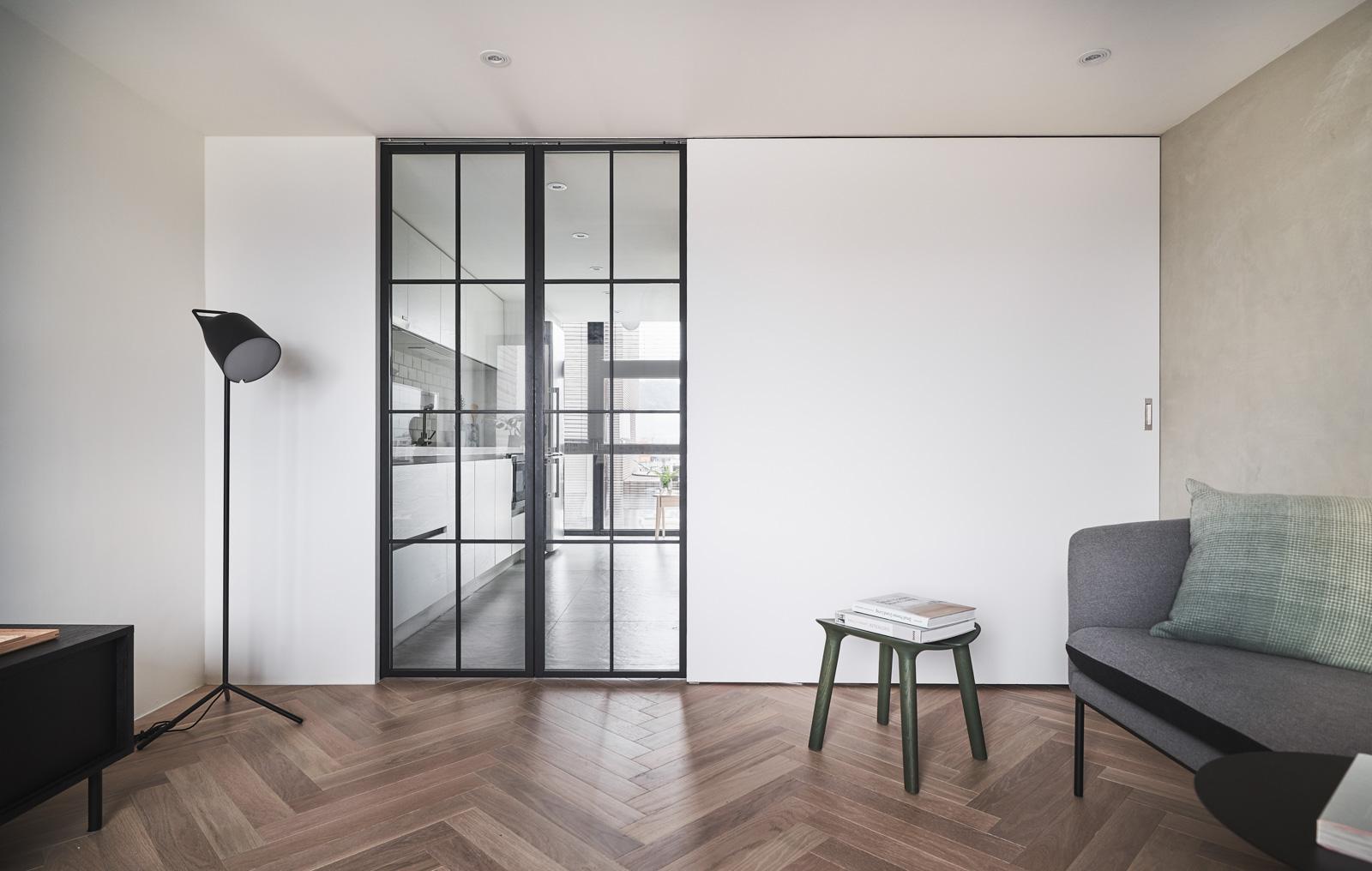 Apartment X - image 4