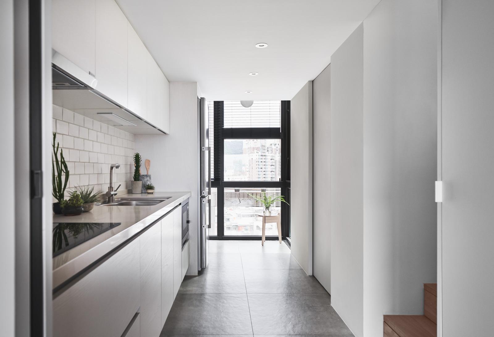 Apartment X - image 10