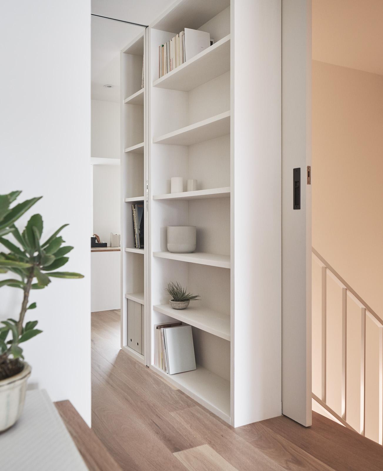 Apartment X - image 16