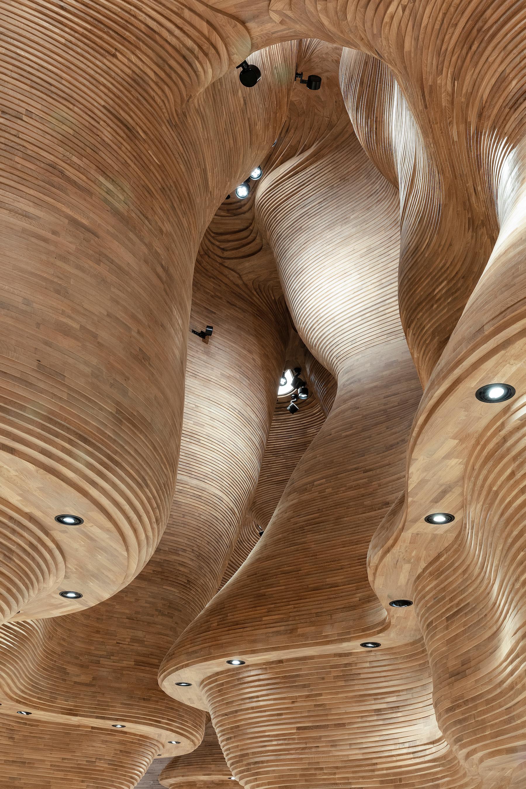 National Museum of Qatar Gift Shops - image 12