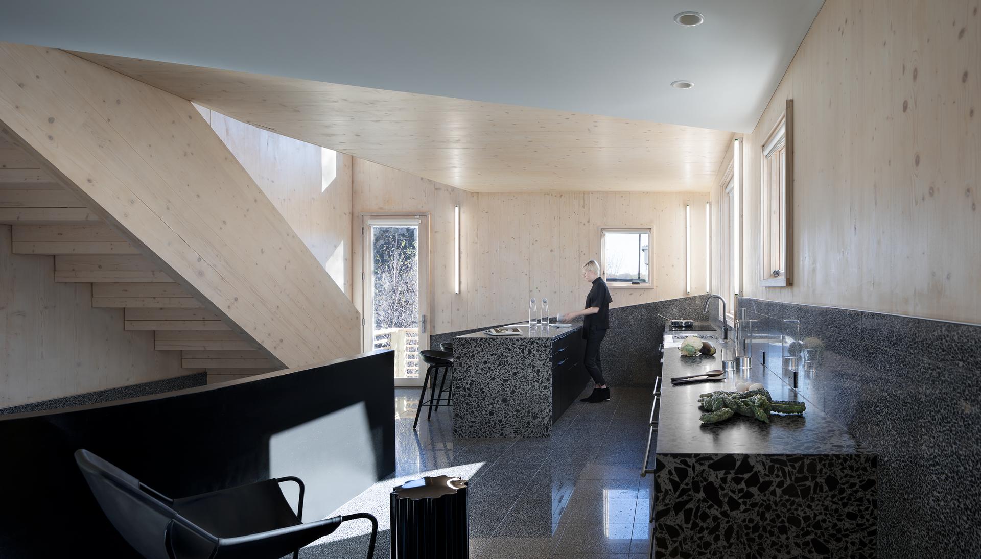 Haus Gables - image 6