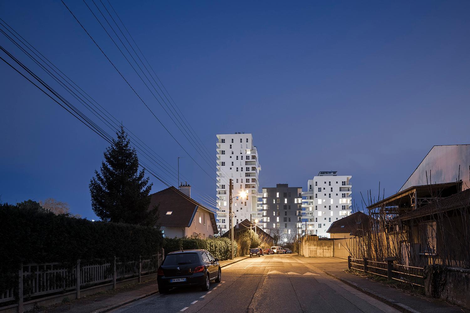 152 HOUSING UNITS - image 10