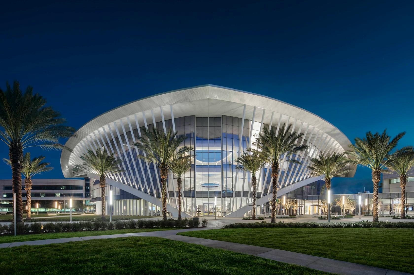 Mori Hosseini Student Union | Embry-Riddle Aeronautical University - image 5