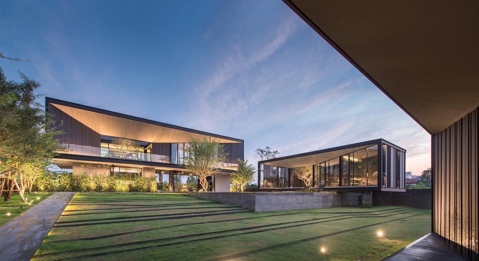 Y/A/O Residence - image 4