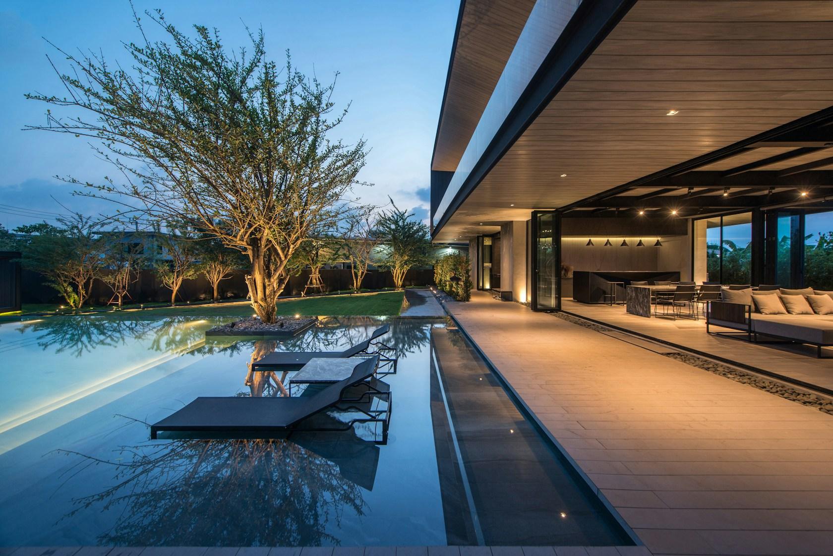 Y/A/O Residence - image 8
