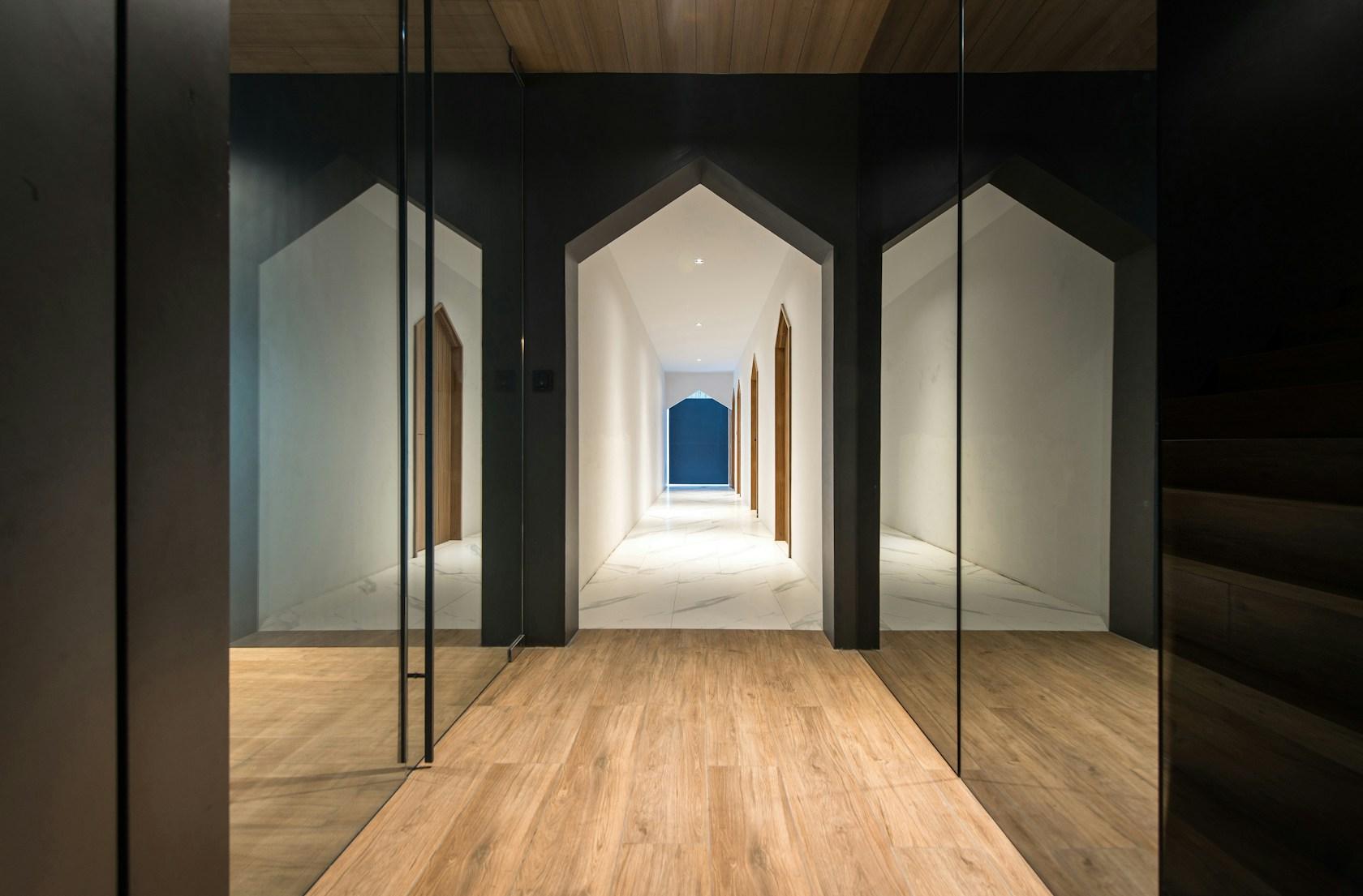 HACHI SERVICED APARTMENT - image 6