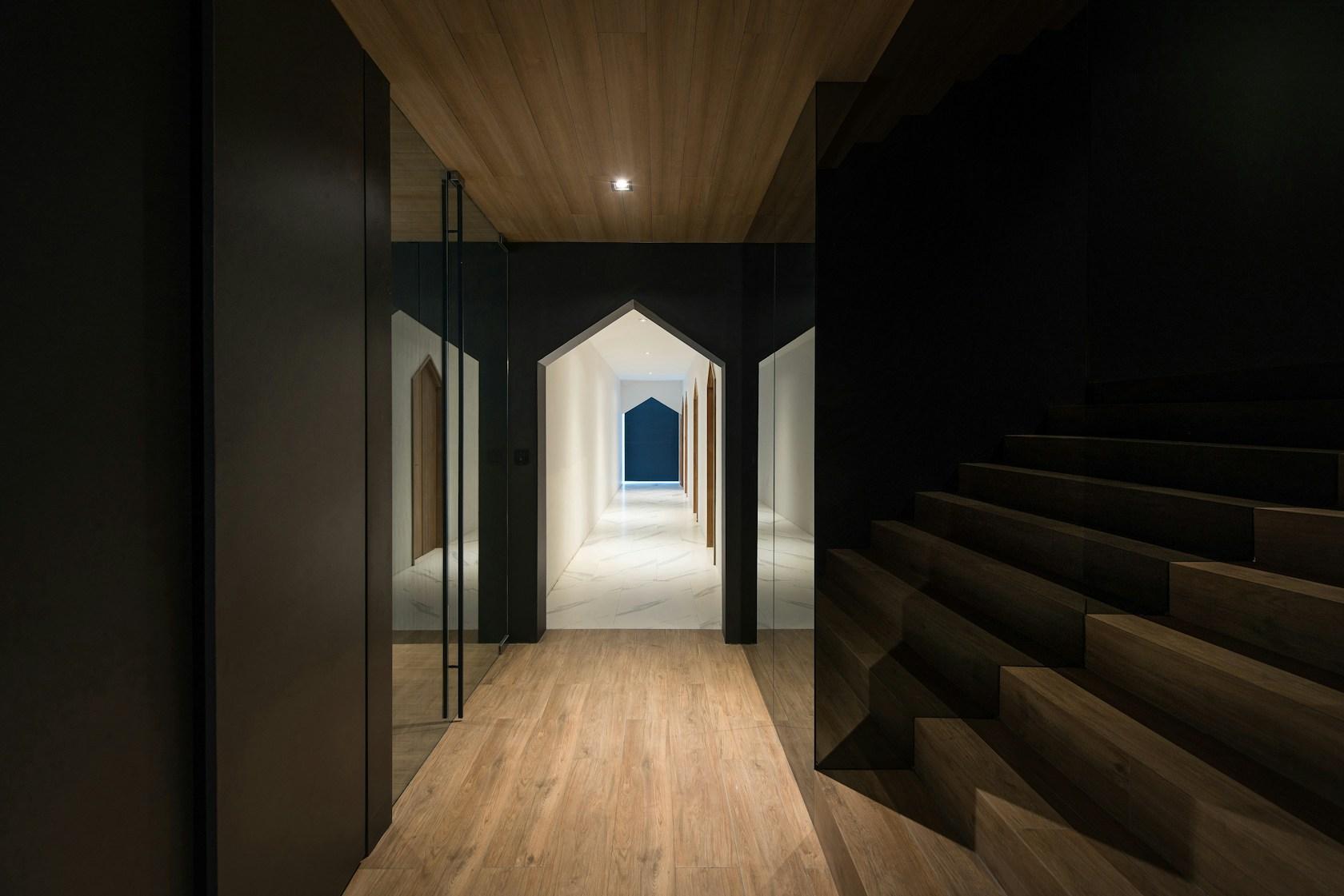 HACHI SERVICED APARTMENT - image 10