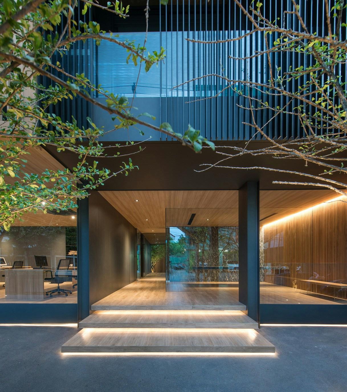 HACHI SERVICED APARTMENT - image 29