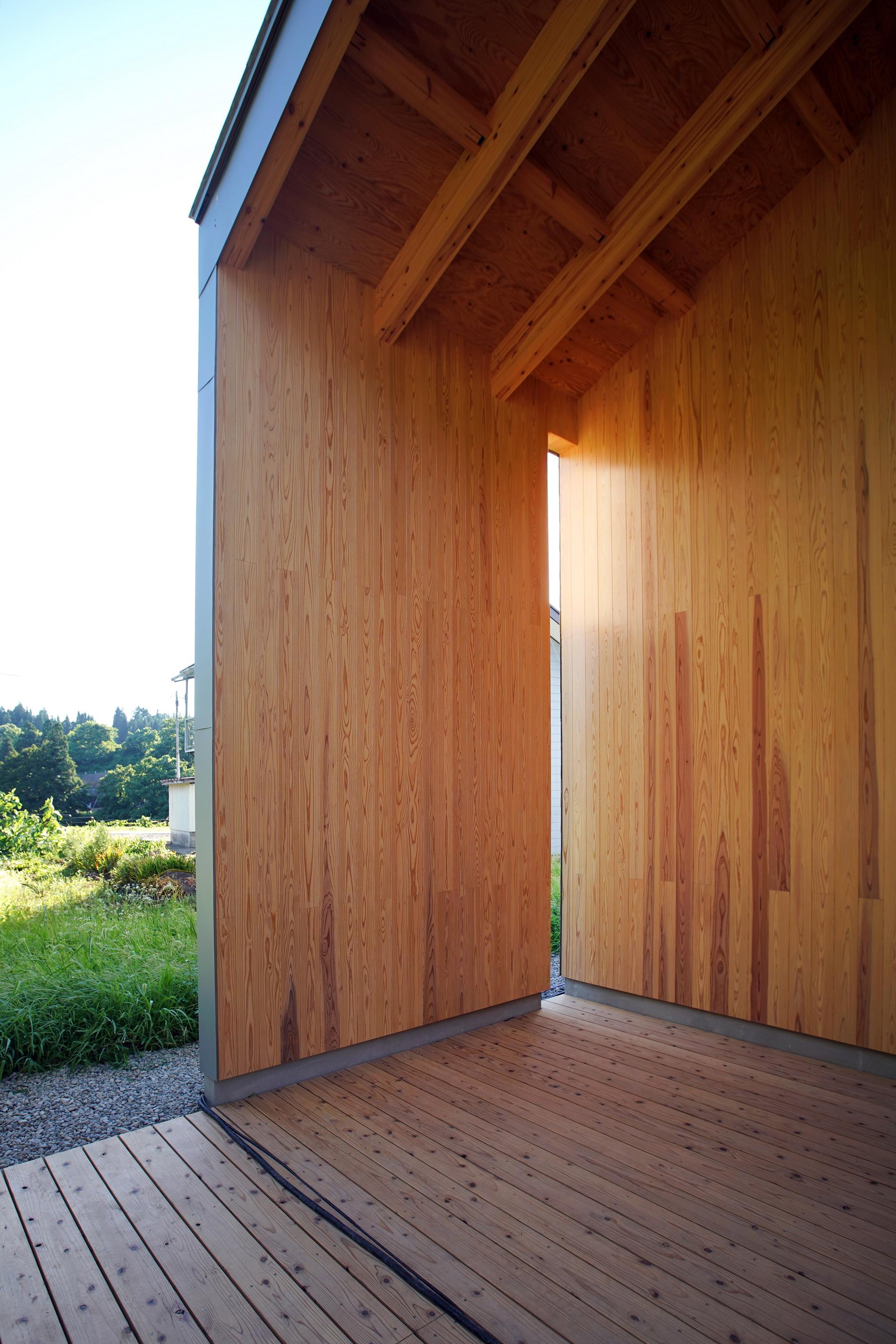 Hong Kong House - image 4