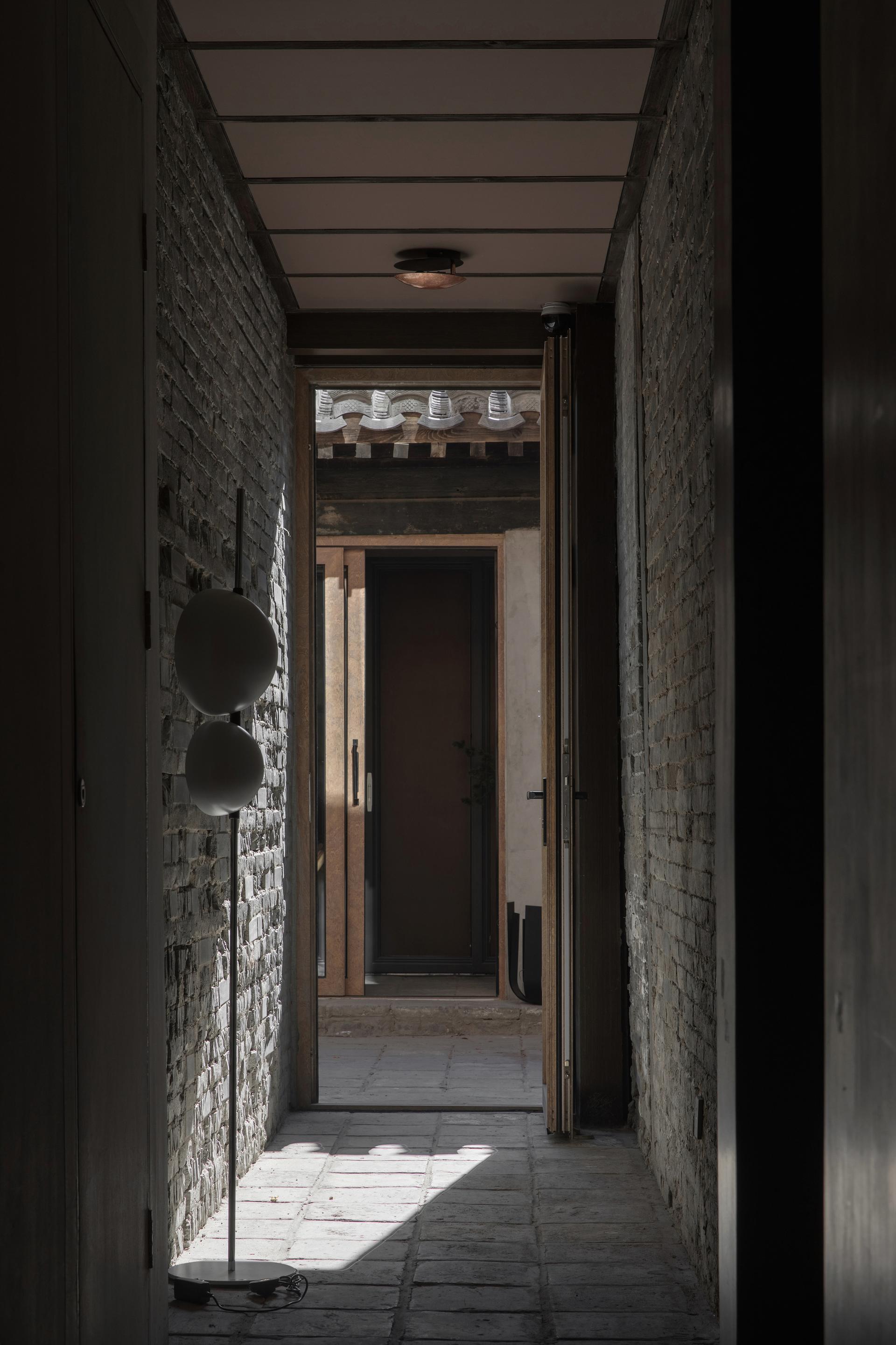 QUAD HOUSE - image 4
