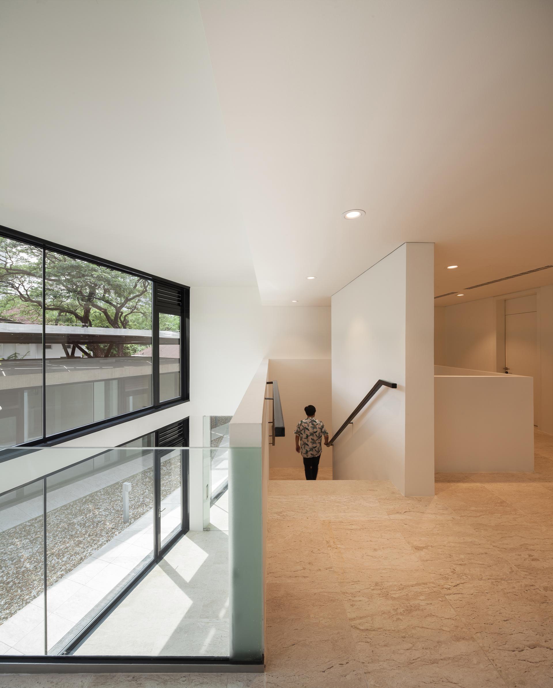 austrian embassy bangkok - image 6