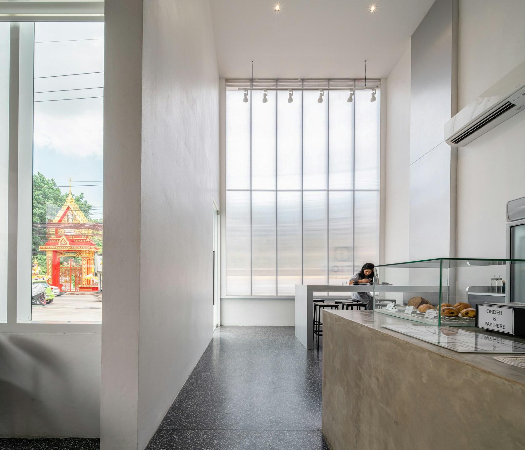 Option Coffee Bar - image 8