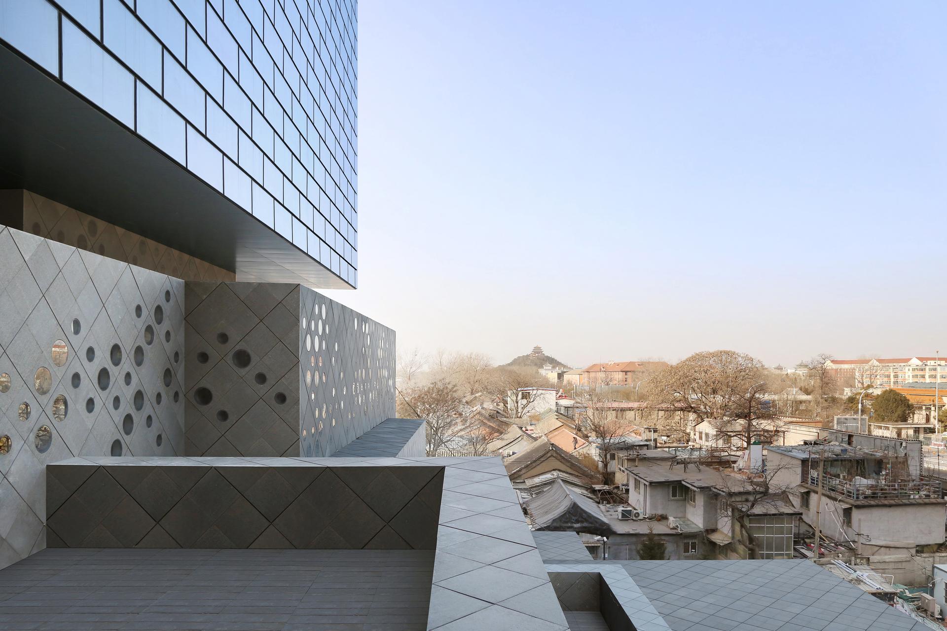 Guardian Art Center - image 2