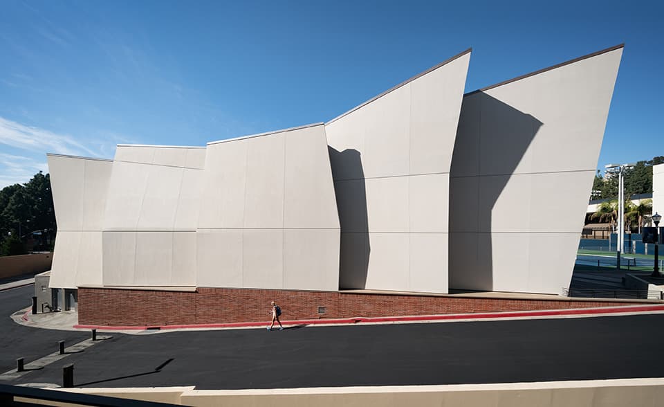 Ostin Basketball Center at UCLA - image 8