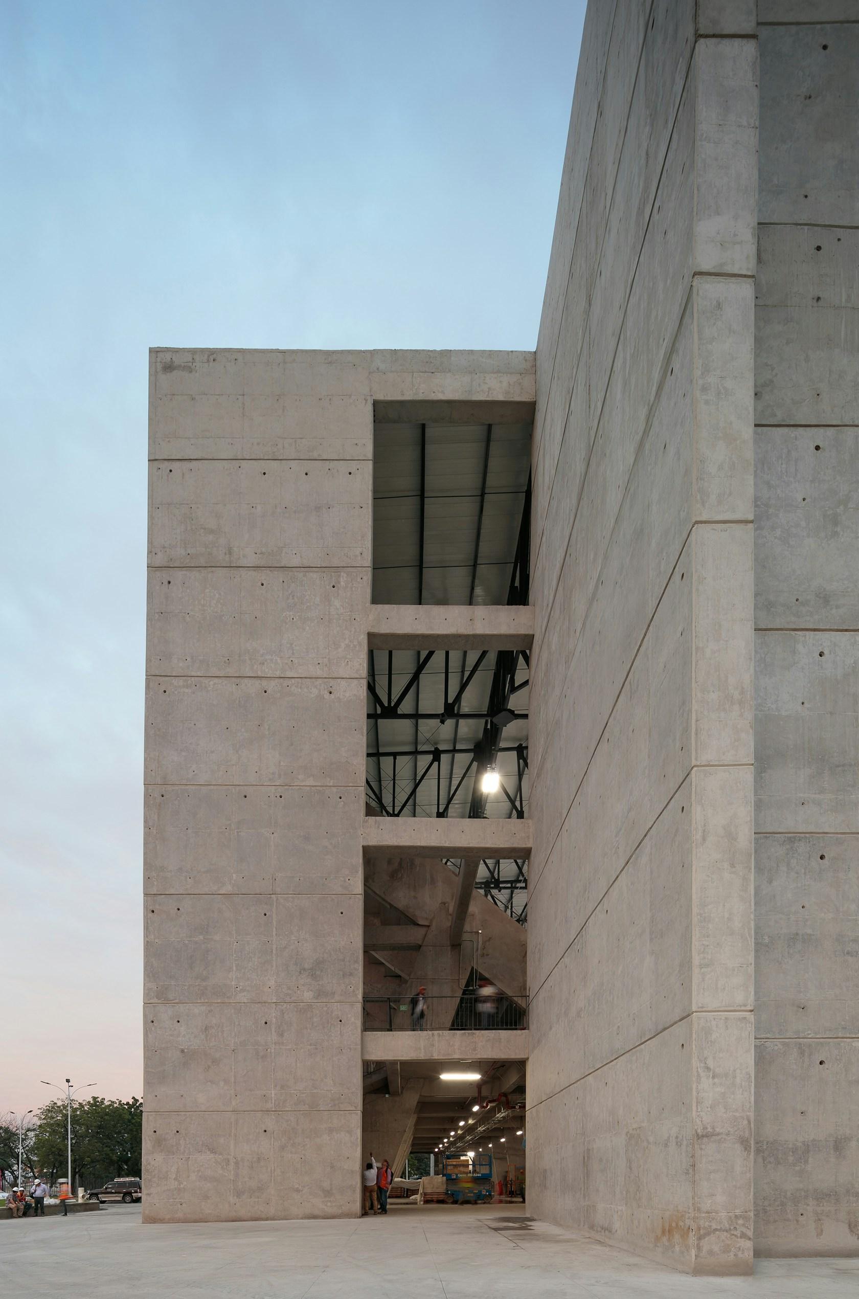 Polideportivo Alexis Argüello - image 5
