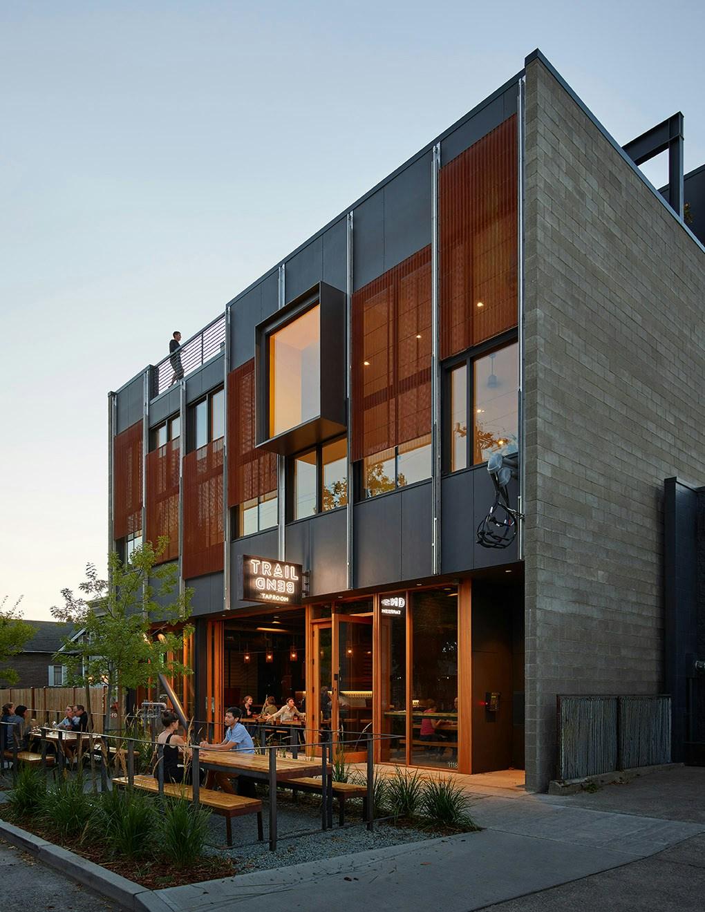 Trailbend Taproom - image 10