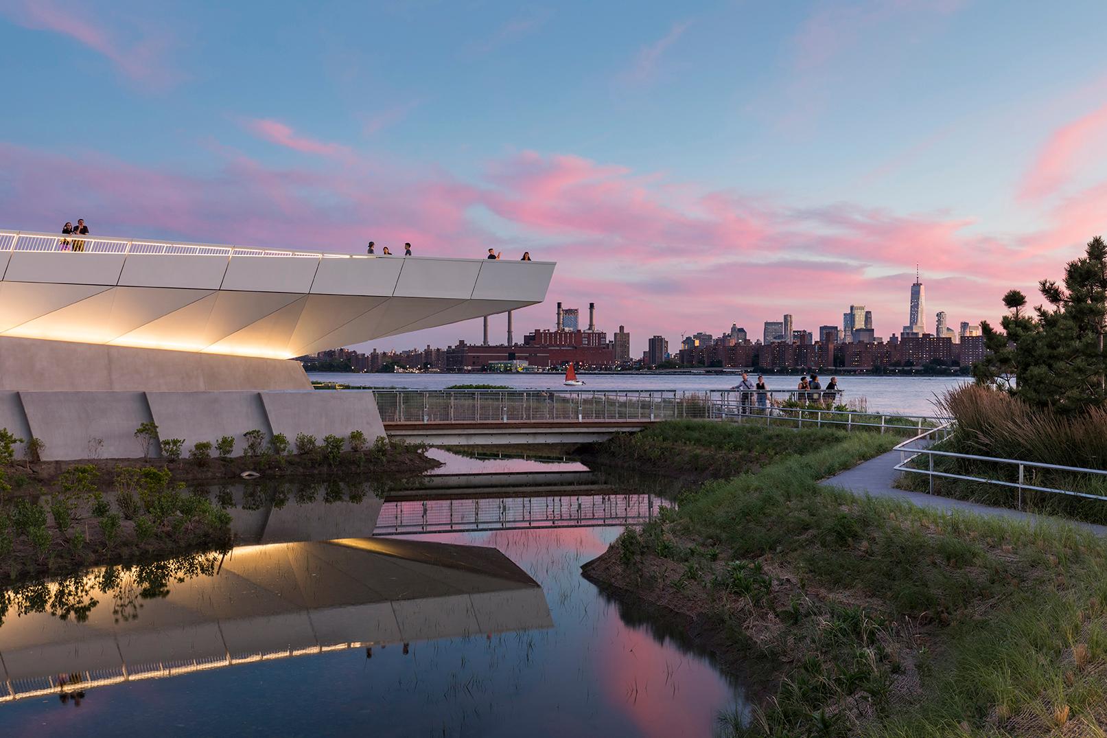 Hunter's Point South Waterfront Park - image 12