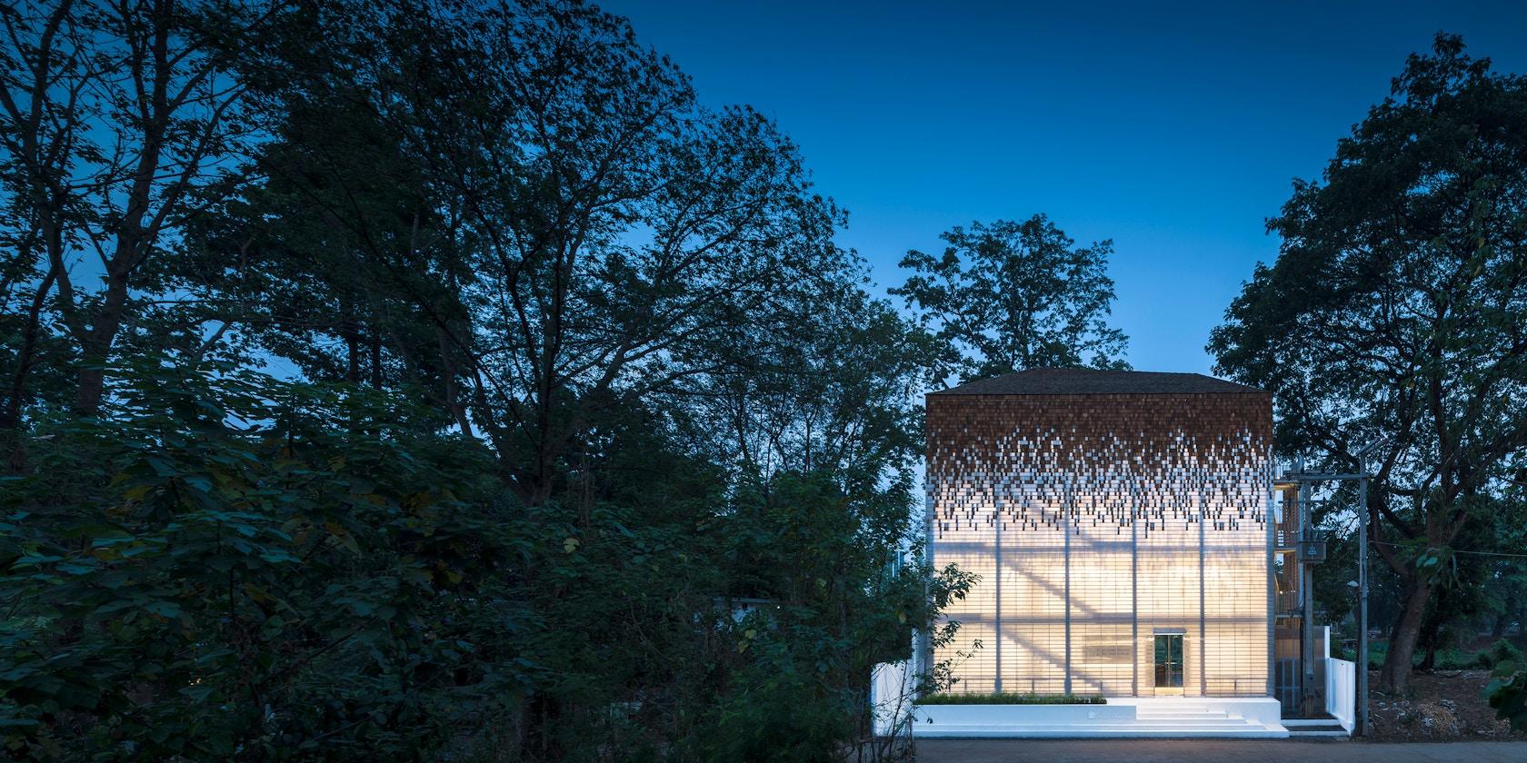 Little Shelter Hotel
