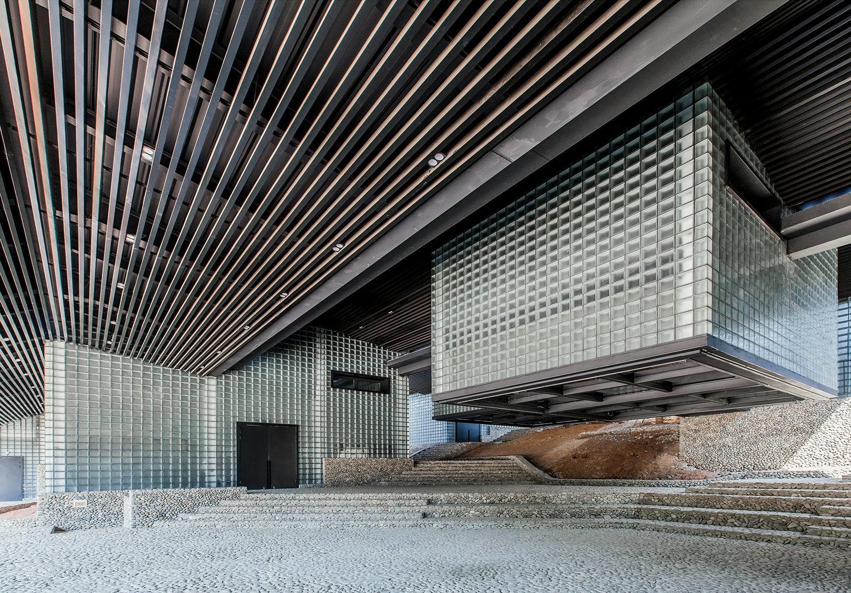 Exhibition Center of Longquan National Archaeological Park of China