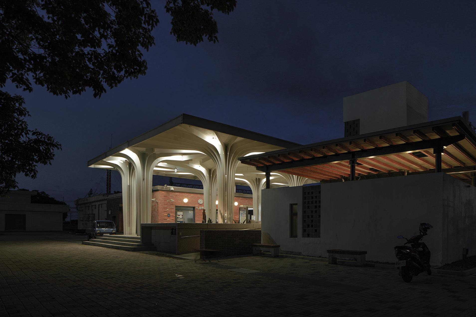 Rui Yuan Station - image 7