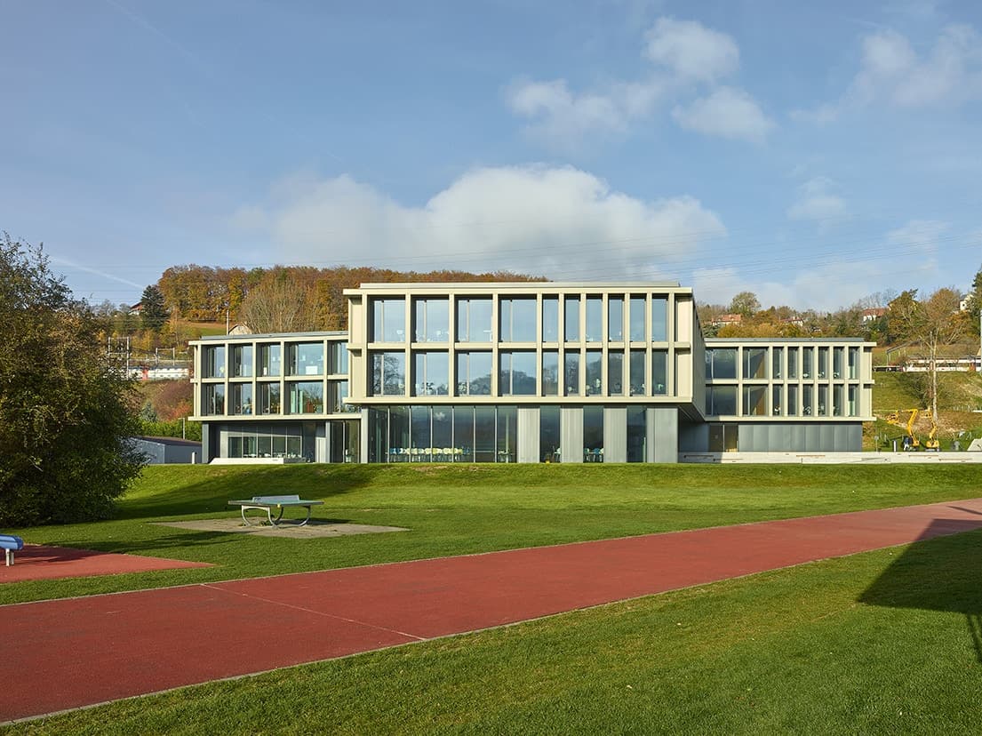 Verney primary and secondary school - image 12