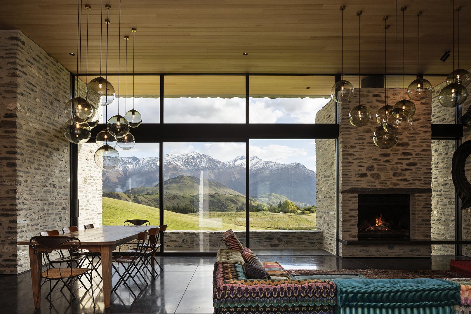 ARROWTOWN HOUSE - image 6
