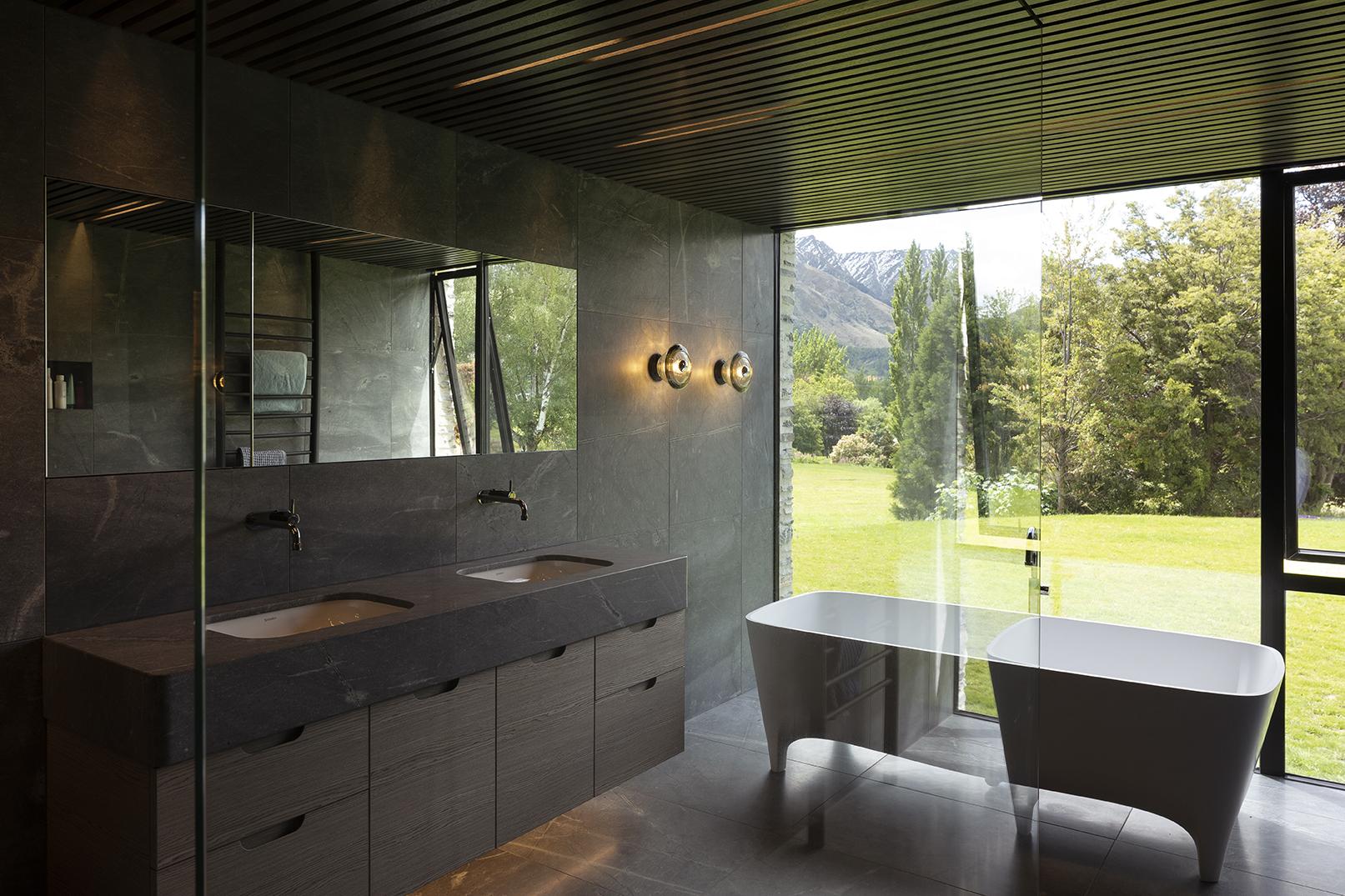 ARROWTOWN HOUSE - image 8