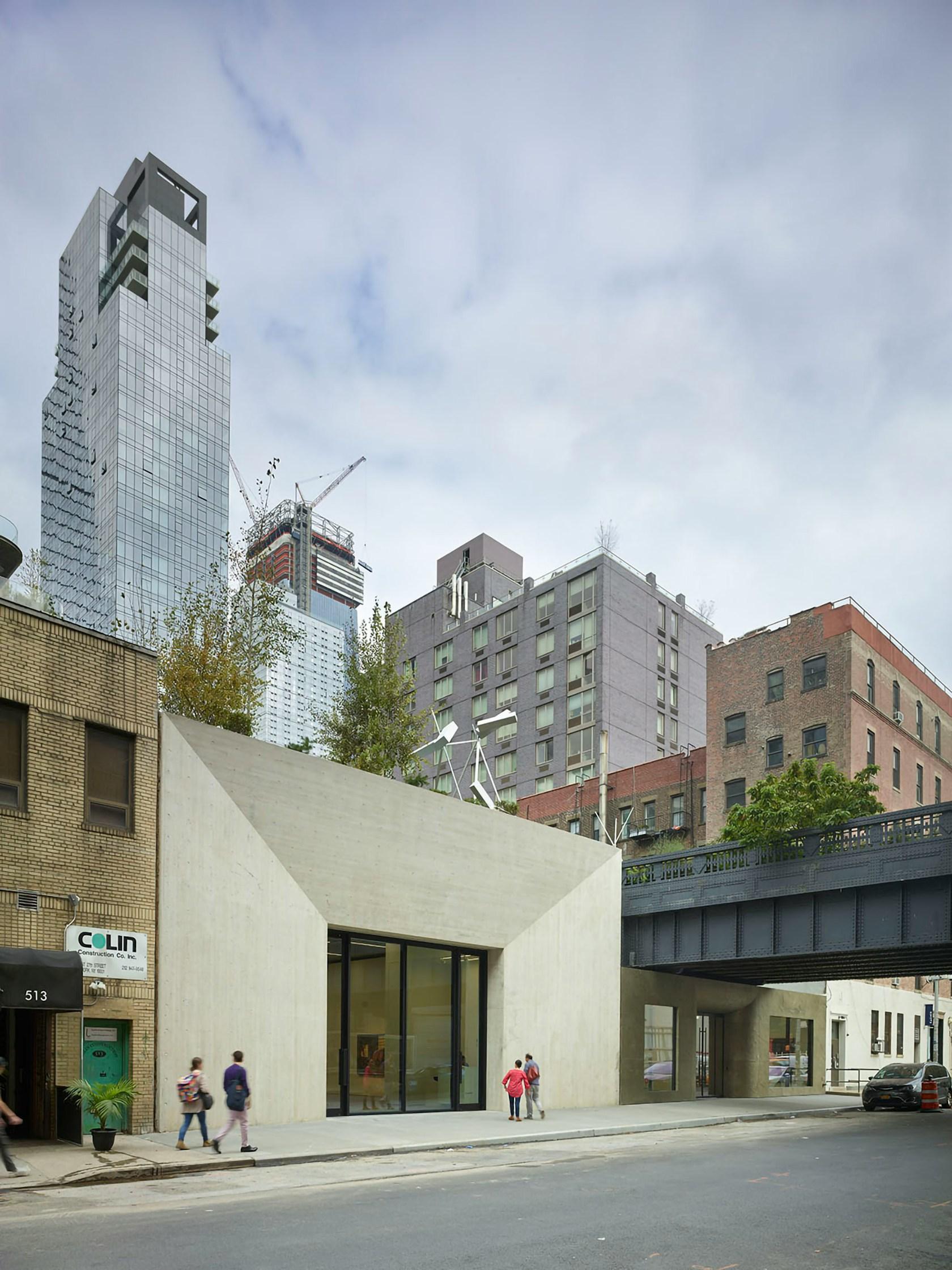 Kasmin Gallery - image 17