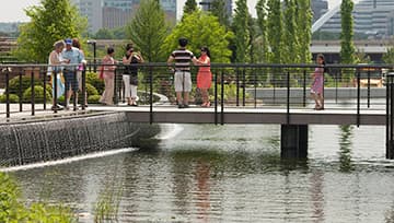 Greater Des Moines Botanical Garden - image 2