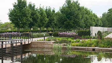 Greater Des Moines Botanical Garden - image 3
