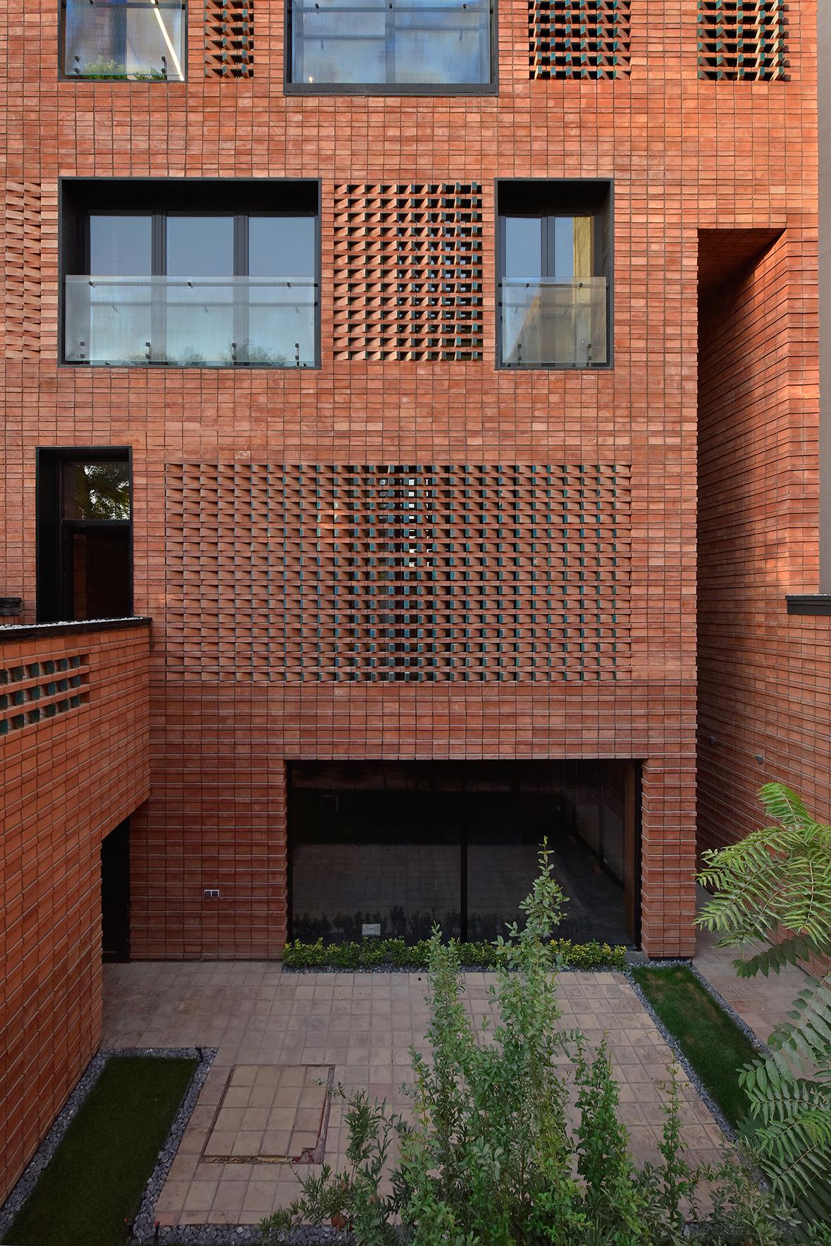 Ozgol Residential Apartment - image 17