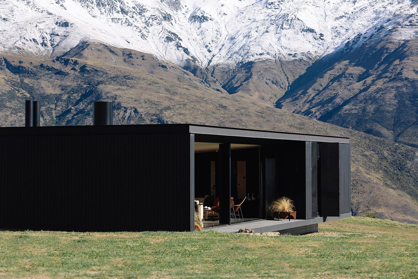Alpine Terrace House - image 2