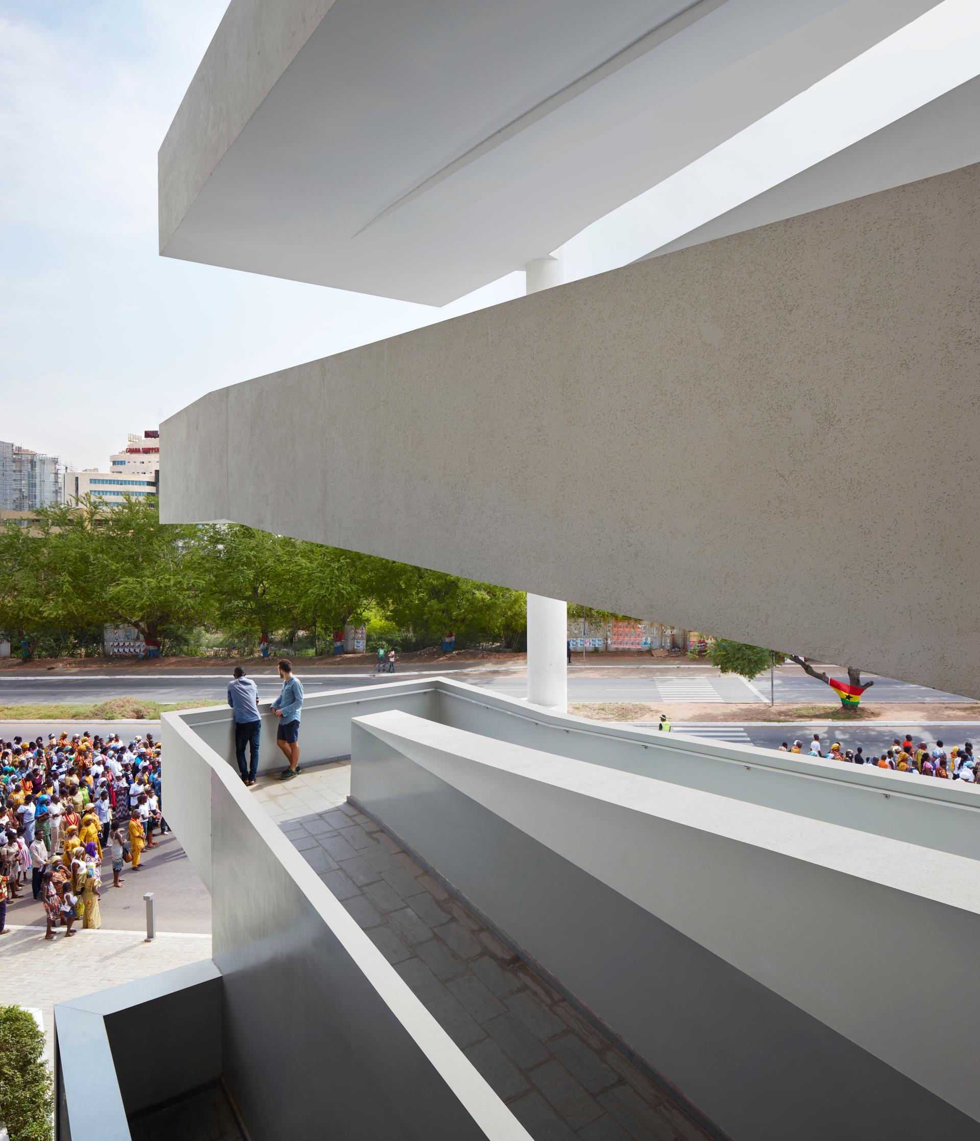 The Greater Accra Regional Hospital at Ridge - image 10