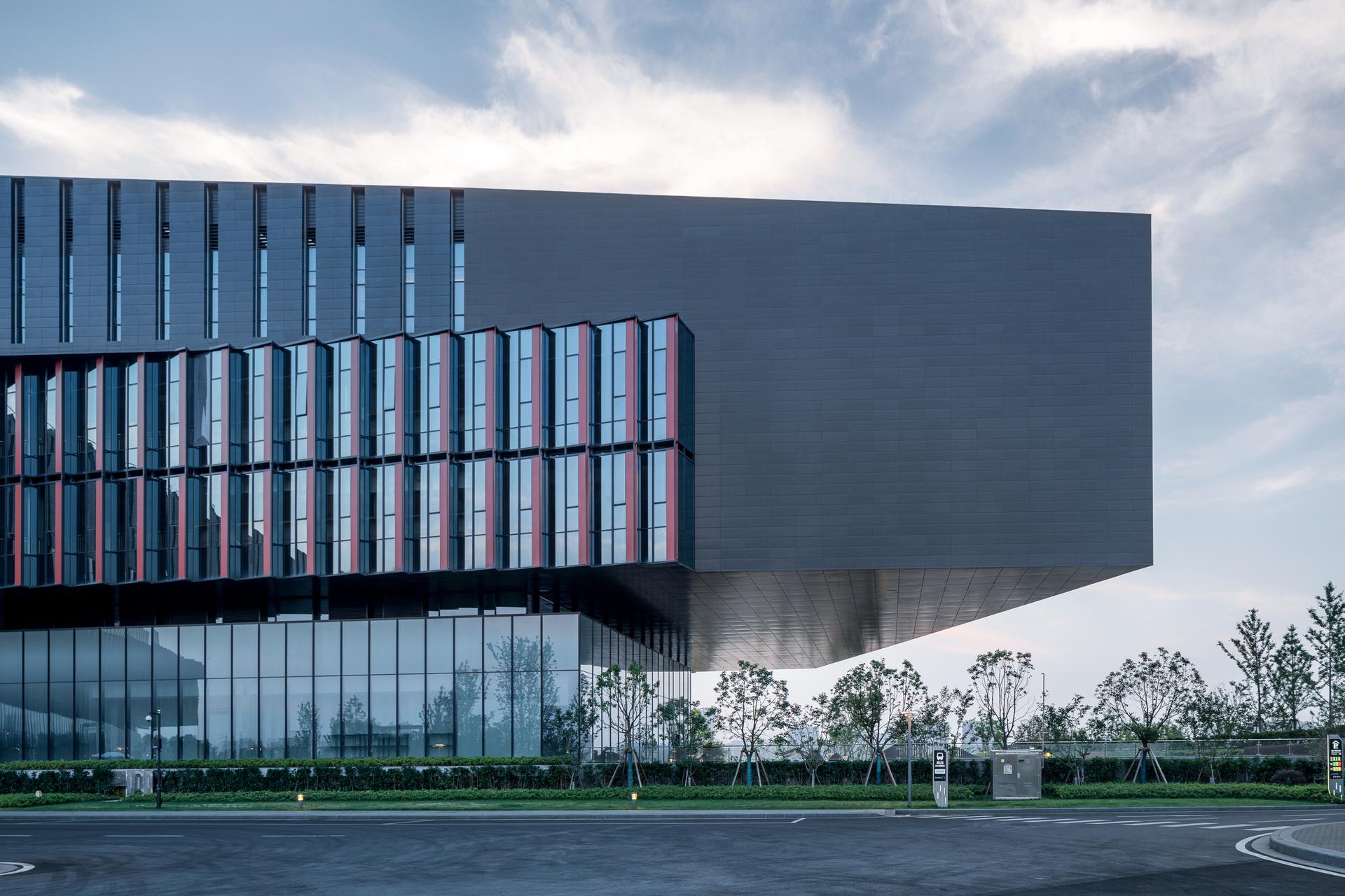 Tencent (Wuhan) R&D Center - image 9