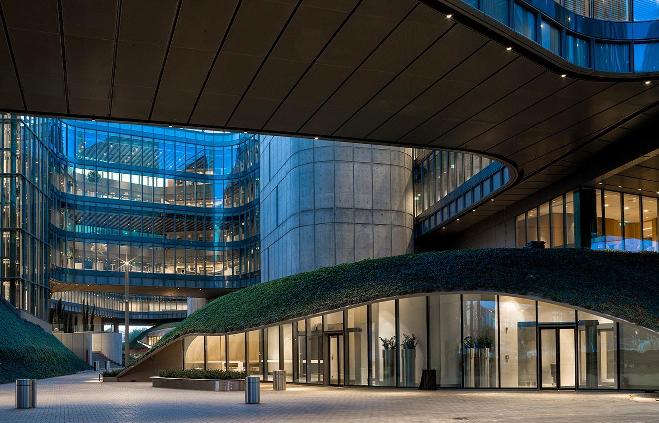 Garanti Bank Technology Campus - image 9