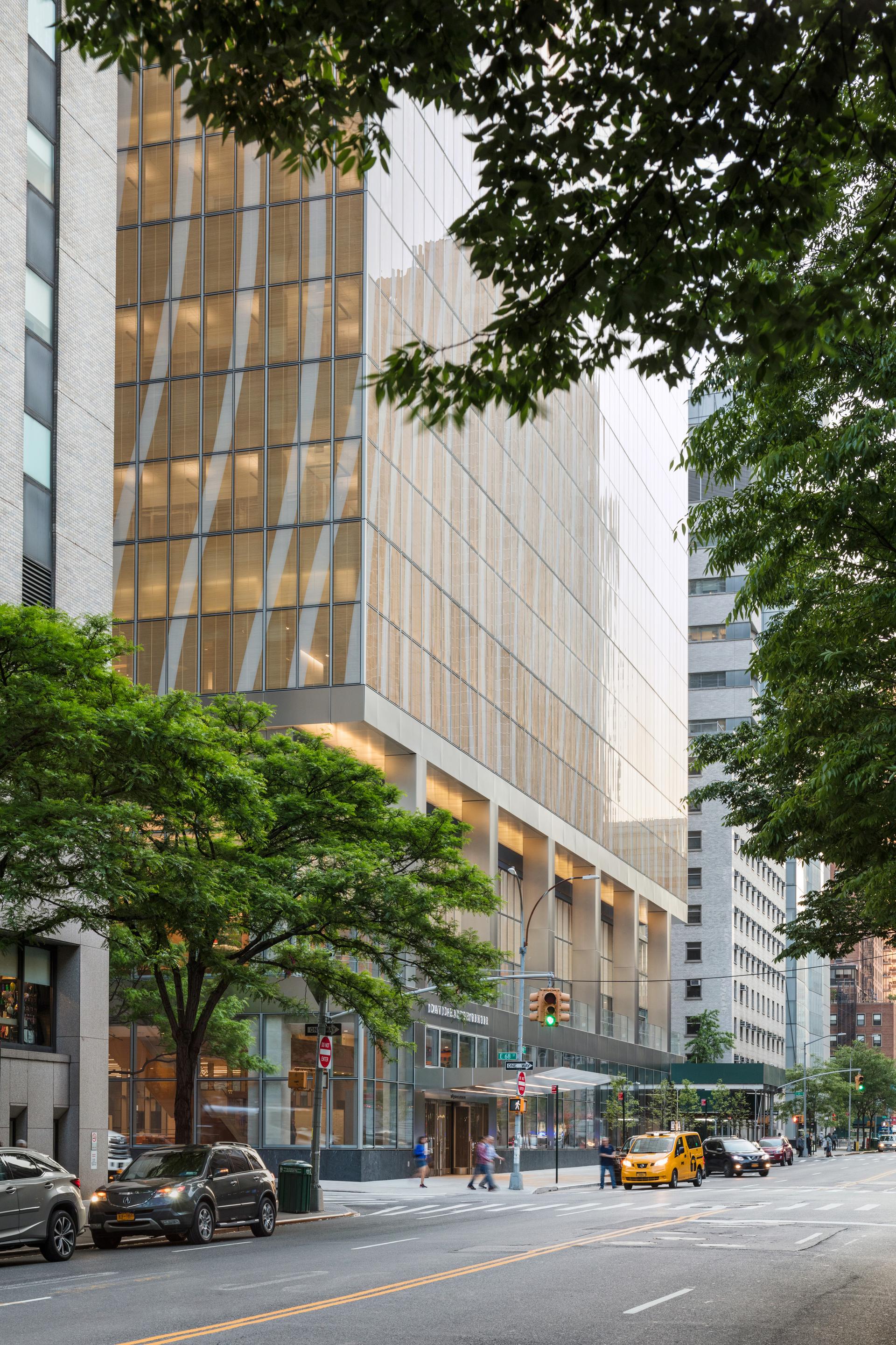 David H. Koch Center, NewYork-Presbyterian Hospital - image 4