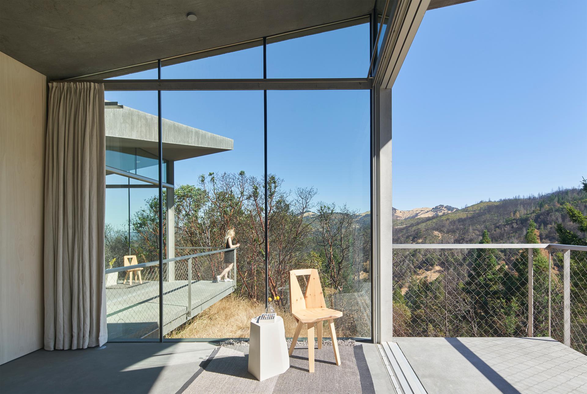 Ridge House - image 8