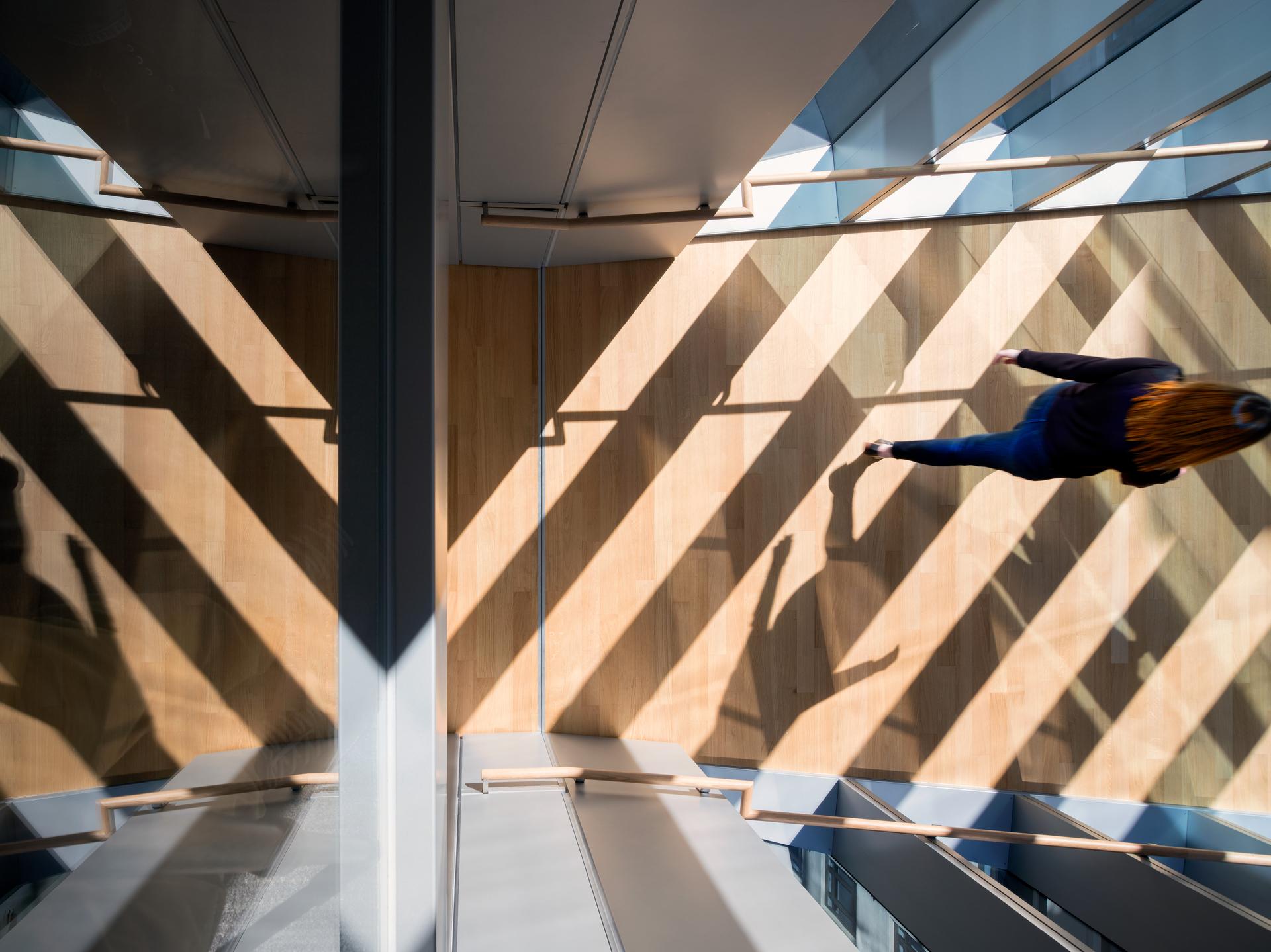 Twitter Skybridge - image 8