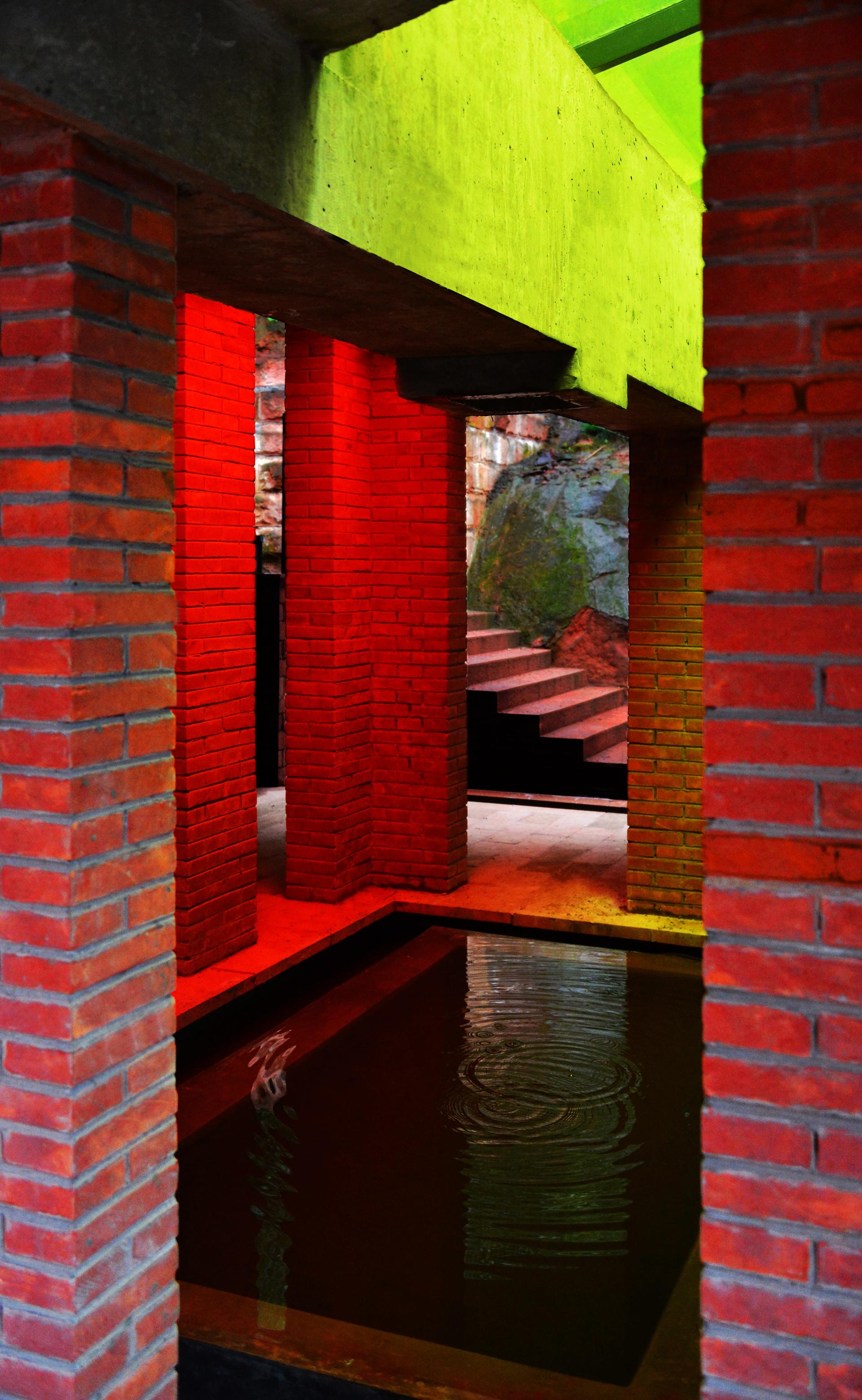 Chishui Danxia World Natural Heritage Visitor Center - image 6