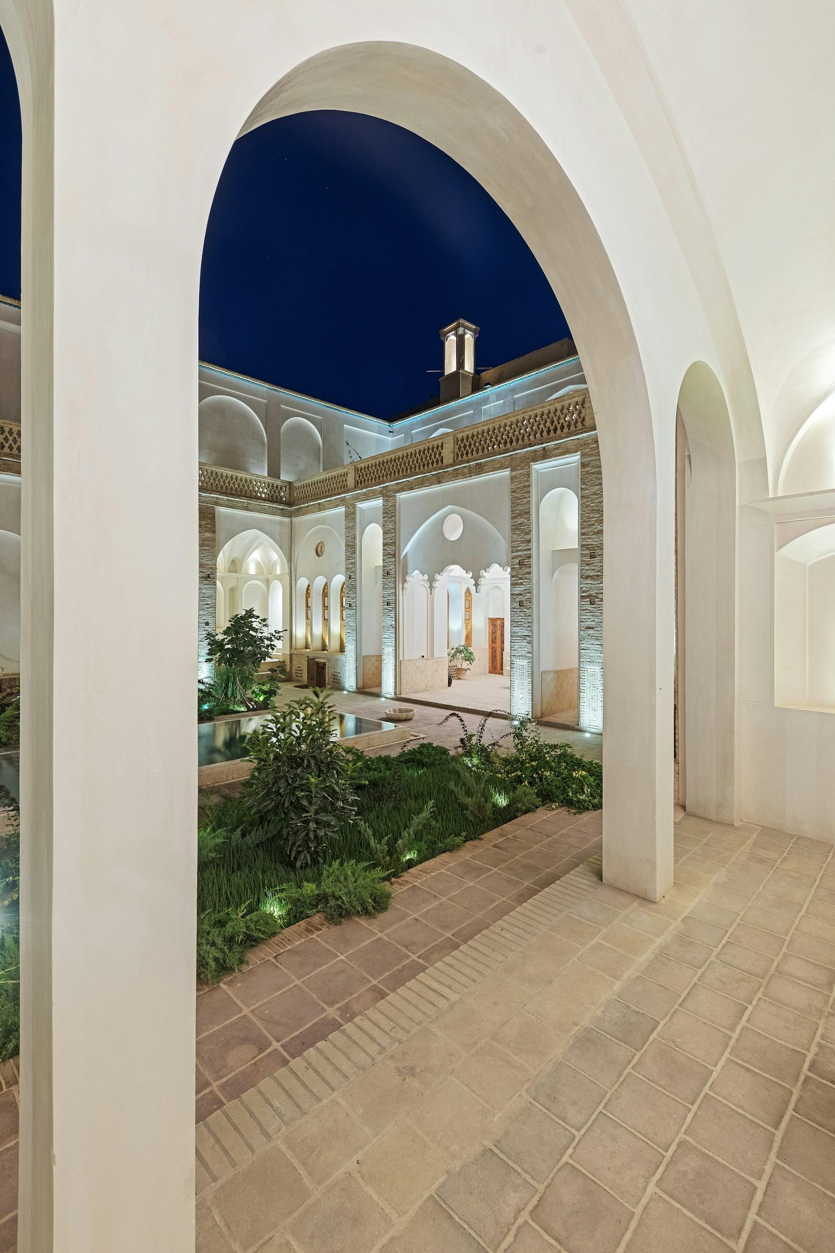 Saadat Historic House - image 13